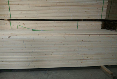 从装潢到服饰 多元化产品体系解析——白松龙骨、木条、床板与服装服饰批发的跨界融合