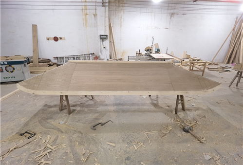 实木屋檐门头 中式建筑的点睛之笔——皓利臻工艺品的匠心传承